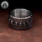 Bague Gothique Avec Crâne Venom: Style Funèbre Assuré! 61.5