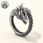 Bague Gothique Dragon Ensorcelante - Réglable