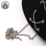 Bonnet Gothique: Chaîne Noir Pour Un Look Démoniaque