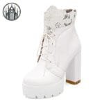 Bottes Gothique En Velours - Nouvelle Collection! - Blanc / 4