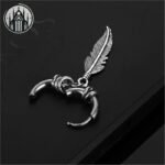 Boucle d&rsquo;oreille Gothique Plume Acier Inoxydable — Univers Gothique (vue 51)