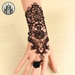 Bracelet Gothique Dentelle Romantique — Univers Gothique (vue 10)