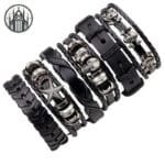 Bracelet Gothique Clouté: Charisme Assuré!