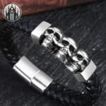 Bracelet Gothique Skull En Cuir Et Métal Embelli - Triple Skull / 19cm