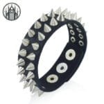 Bracelet Gothique Squelette: Charisme Instantané!