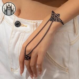 Bracelet Gothique Dentelle Noire Ajustable — Univers Gothique
