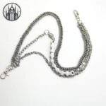 Chaîne Gothique Rock Pour Un Look Enflammé!