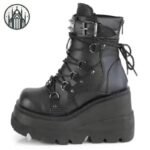 Chaussures Gothiques Femme Zips Détails — Univers Gothique