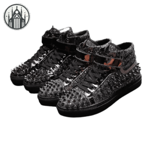 Sneakers Gothiques Rivets Rouges Noirs — Univers Gothique