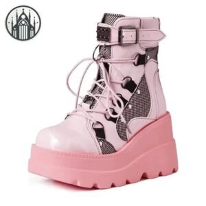 Chaussures Gothiques Plateforme Robustes — Univers Gothique