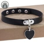 Collier Gothique Cœur Noir: Livraison Offerte