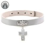 Collier Gothique En Cuir: Le Must-have Pour Les Amateurs De Tour De Cou - Gris