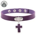 Collier Gothique En Cuir: Le Must-have Pour Les Amateurs De Tour De Cou - Violet