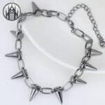 Collier Gothique Style Punk: La Quintessence Rebelle