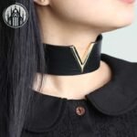 Collier Gothique Ras Cou Cuir Doré — Univers Gothique (vue 3)