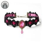 Collier Ras De Cou Vintage Et Gothique - Rose