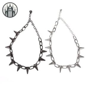 Collier Gothique Pointes Rivets Chromés — Univers Gothique