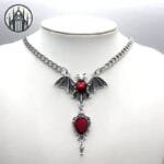 Colliers Gothique Vintage: Découvrez Notre Collection!
