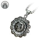 Colliers Gothiques Pour Homme: Style Sombre Et Masculin