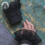 Gants Gothiques Organza Volants Noirs — Univers Gothique (vue 2)