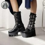 Des Talons Robustes Pour Une Marche Confortable - Noir / 38
