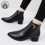 Escarpins Gothiques Noirs: Luxe Et Confort Ultime