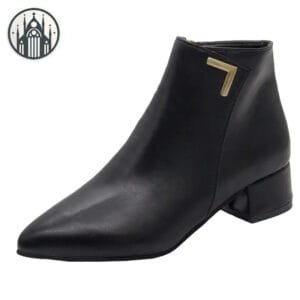 Escarpins Gothiques Noirs : Luxe Et Confort Ultime 1 Escarpins Gothiques Noirs: Luxe Et Confort Ultime - Lisse / 35