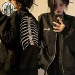 manteau gothique a decoration squelette 183 Manteau Gothique à Décoration Squelette