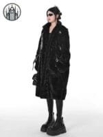 manteau gothique elegant en fourrure vegane 328 Manteau Gothique élégant En Fourrure Végane