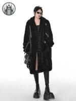manteau gothique elegant en fourrure vegane 967 Manteau Gothique élégant En Fourrure Végane