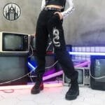 Pantalon Gothique Noir: Confortable & Stylé!