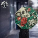 Parapluie Gothique Tête Mort Rieuse — Univers Gothique (vue 3)