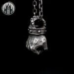 Pendentif Gothique Evil Eyes: Style Unique & Sans Gêne