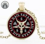 Pendentif Gothique Vampire: Livraison Offerte! Bronze