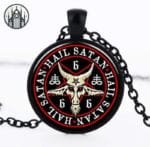 Pendentif Gothique Vampire: Livraison Offerte! Noir