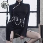 Robe Gothique à Boutons Perle