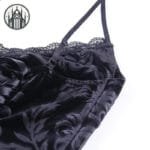 Robe Gothique Florale: Silhouette A-line Douce Et Soyeuse