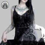 Robe Gothique Florale: Silhouette A-line Douce Et Soyeuse