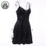 Robe Gothique Florale: Silhouette A-line Douce Et Soyeuse - s