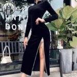 Robe Gothique Longue Fendue Noire — Univers Gothique (vue 4)