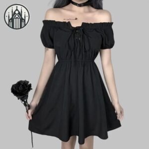 Robe Gothique Noire Lacets — Univers Gothique