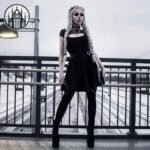 Robe Gothique Courte Noire Polyester — Univers Gothique (vue 2)