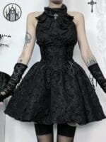 Robe Slim En Coton Et Polyester: Style Alternatif Et Durable - m