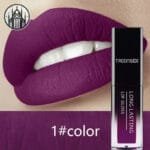 Rouge à Lèvres Gothique Pour Une Beauté Obscure