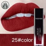 Rouge à Lèvres Gothique Pour Une Beauté Obscure - Rouge