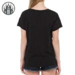 T-shirt Gothique à Symbole: Confort Et Style Rebelle