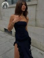 Tenue Nocturne: Vêtement élégant Audacieux Et Unique Pour Un Style Sombre Et Alternatif!