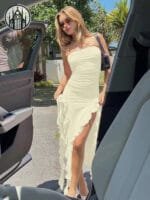 Tenue Nocturne: Vêtement élégant Audacieux Et Unique Pour Un Style Sombre Et Alternatif! Blanc / s